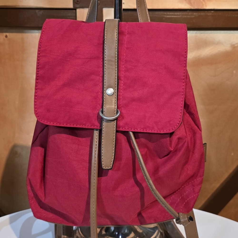 Roots Red Drawstring Backpack - Picture 15 of 15